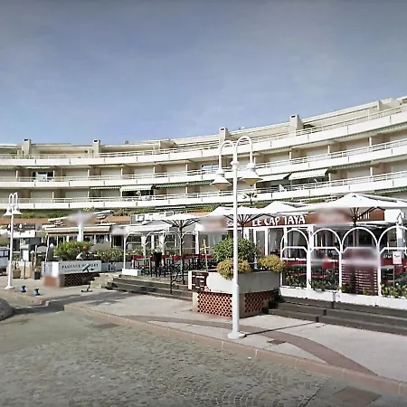 Du Port *